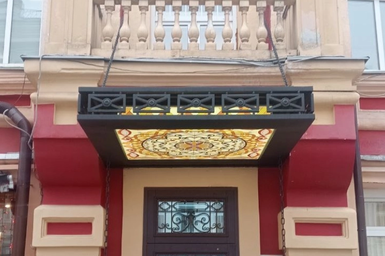 Козырьки из металла